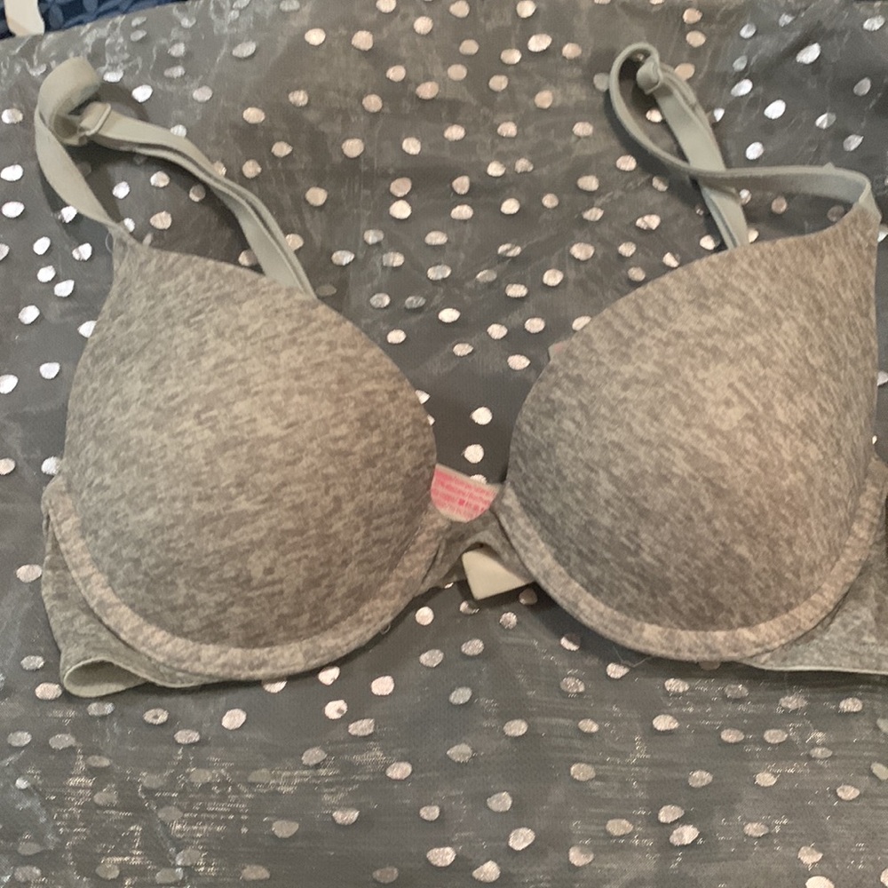Bra By Vs - image 3